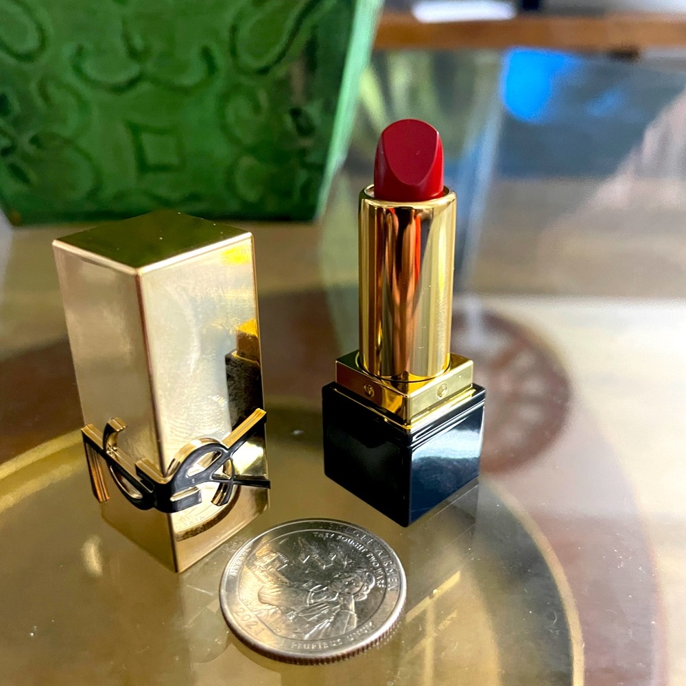 Ysl - Picture 3 of 5